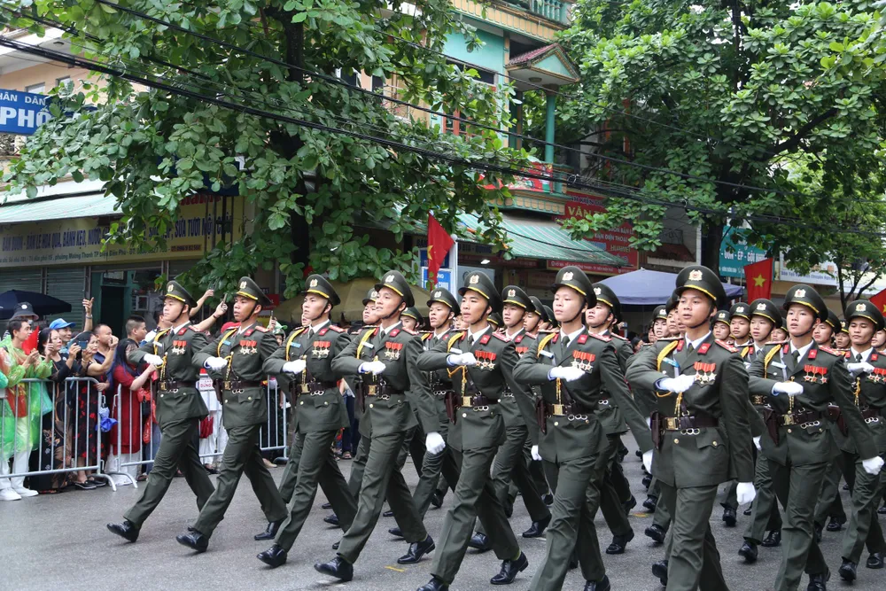 Điện Biên Phủ diễu binh 1.jpeg
