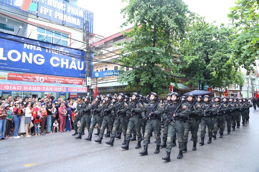 Điện Biên Phủ diễu binh 10.jpeg