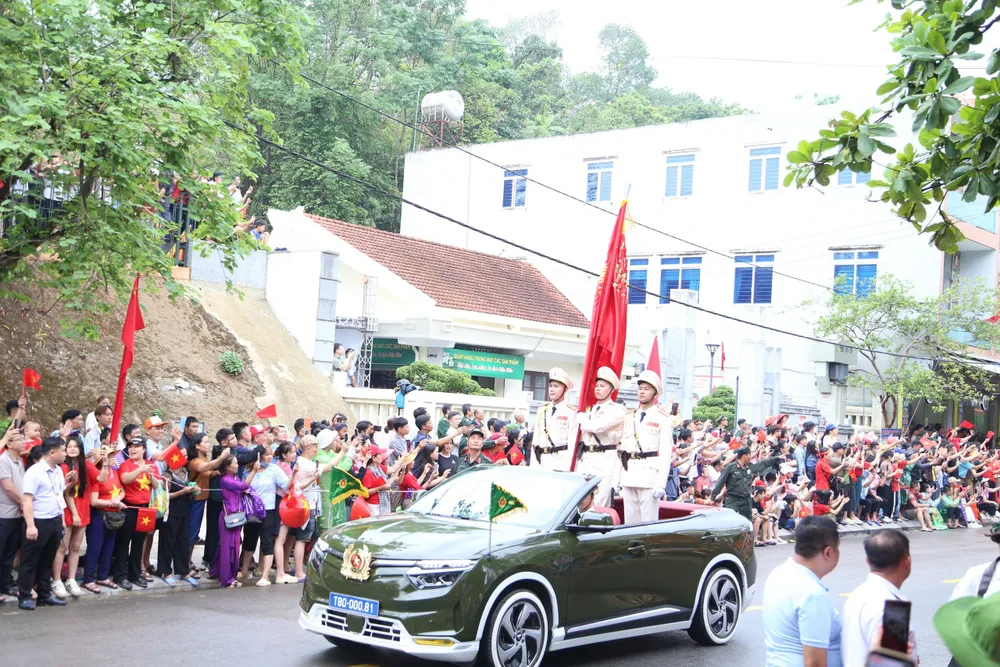 Điện Biên Phủ diễu binh 16.jpeg