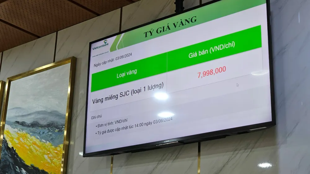 mua vàng miếng 4.jpeg