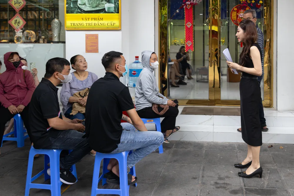 mua vàng miếng..jpeg