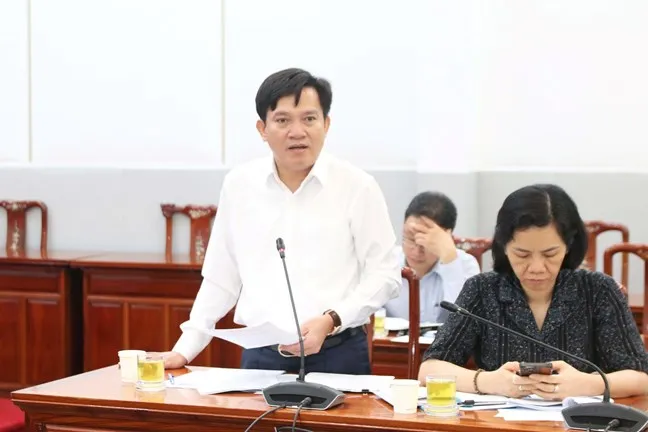 Phó Chủ tịch Tổng Liên đoàn Lao động Việt Nam Nguyễn Xuân Hùng phát biểu. MTTQ Việt Nam 1.jpeg