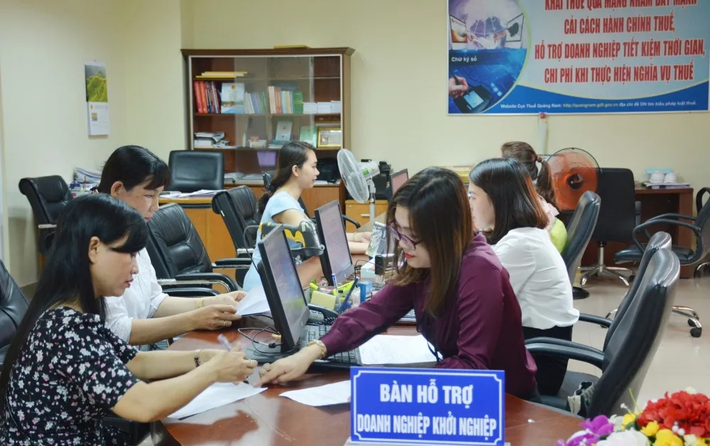 Luật Thuế thu nhập doanh nghiệp hiện tại đang bộc lộ một số “khoảng trống” pháp lý. Ảnh minh hoạ Luật thuế thu nhập doanh nghiệp