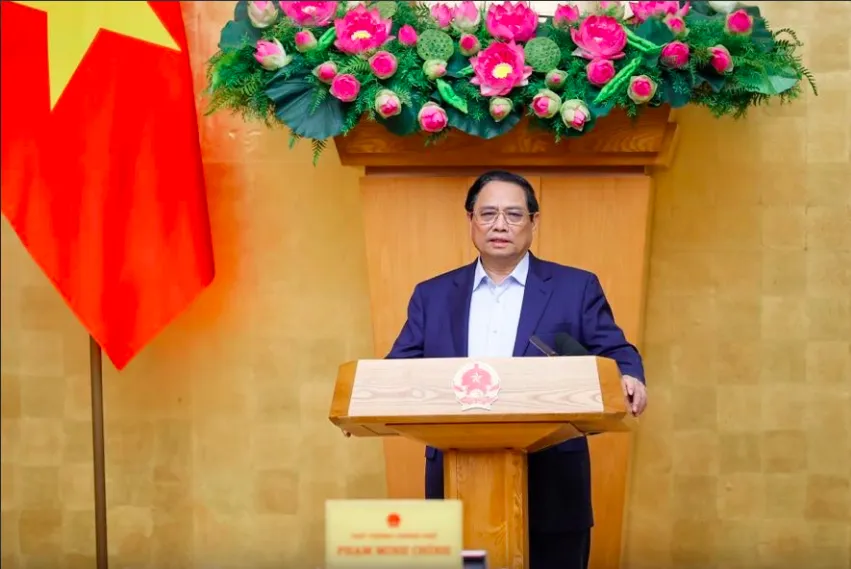 Thủ tướng Phạm Minh Chính yêu cầu sớm thành lập Ban Chỉ đạo rà soát các vướng mắc về pháp lý. Ảnh: VGP/Nhật Bắc Thủ tướng Phạm Minh Chính