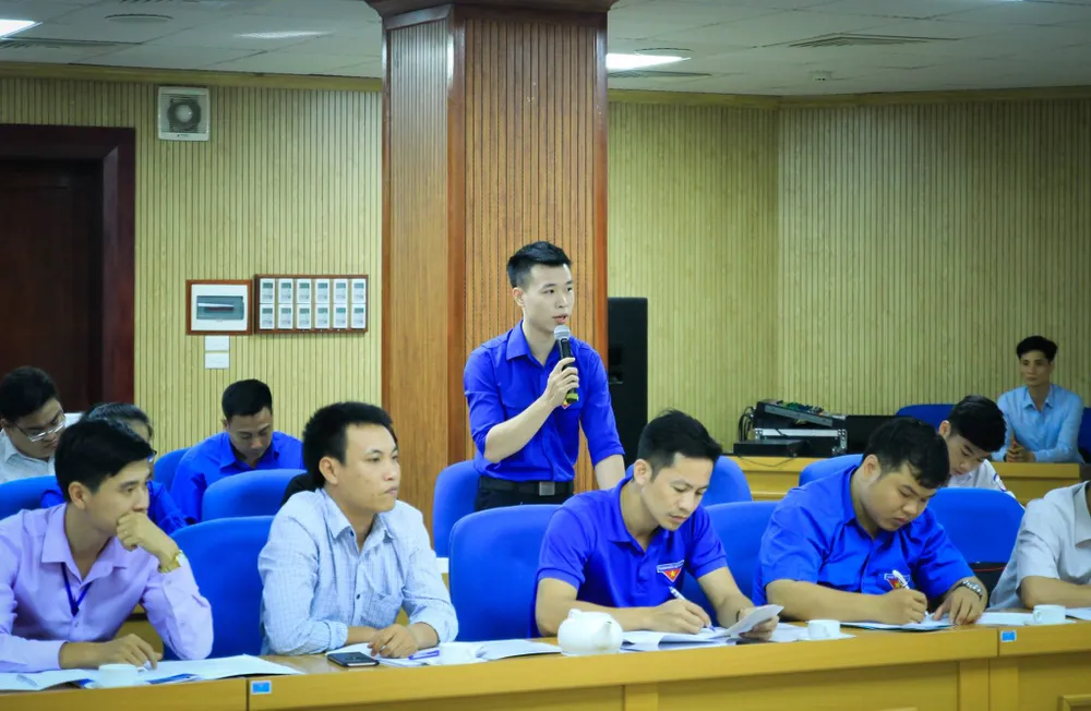 Anh Nguyễn Nhật Bình - Bí Thư Chi đoàn Tổ dân phố số 6 phường Hàng Đào (Hoàn Kiếm, Hà Nội) nói Tổng Bí thư Nguyễn Phú Trọng là tấm gương cho thế hệ trẻ Việt Nam noi theo. Ảnh: NVCC Tổng Bí thư Nguyễn Phú Trọng 1.jpg