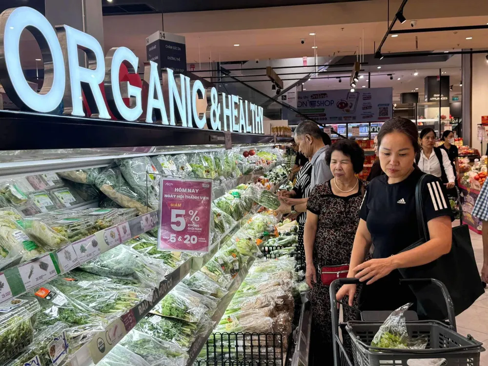 So với tháng trước, chỉ số giá tiêu dùng (CPI) ổn định hơn. Ảnh: NGỌC SƠN Chỉ số giá tiêu dùng