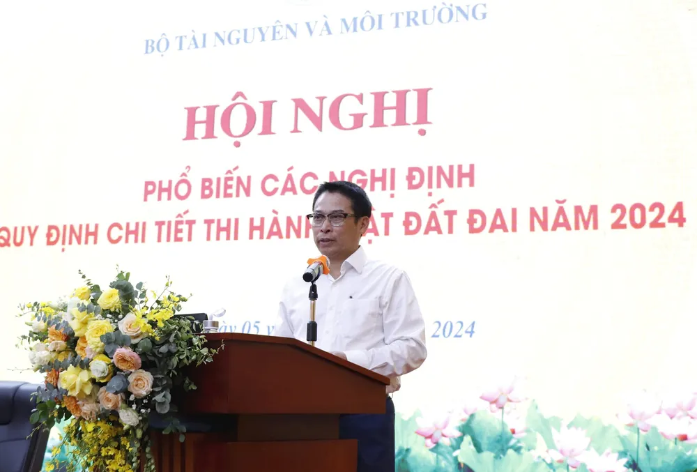 Ông Đào Trung Chính, Cục trưởng Cục Quy hoạch và Phát triển tài nguyên đất. Ảnh: MINH TRÚC IMG_0004.jpeg
