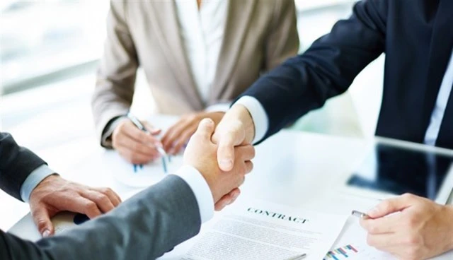 đấu giá bán cổ phần