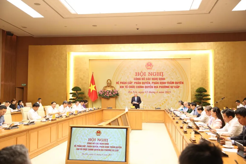 đường dây nóng