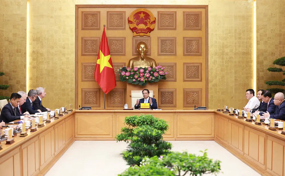 Cùng dự cuộc làm việc có lãnh đạo các bộ, ngành Việt Nam; đại diện USABC và các doanh nghiệp hàng đầu Mỹ như Abbott, Amazon, Apple... Ảnh: VGP doanh nghiệp Mỹ.jpg