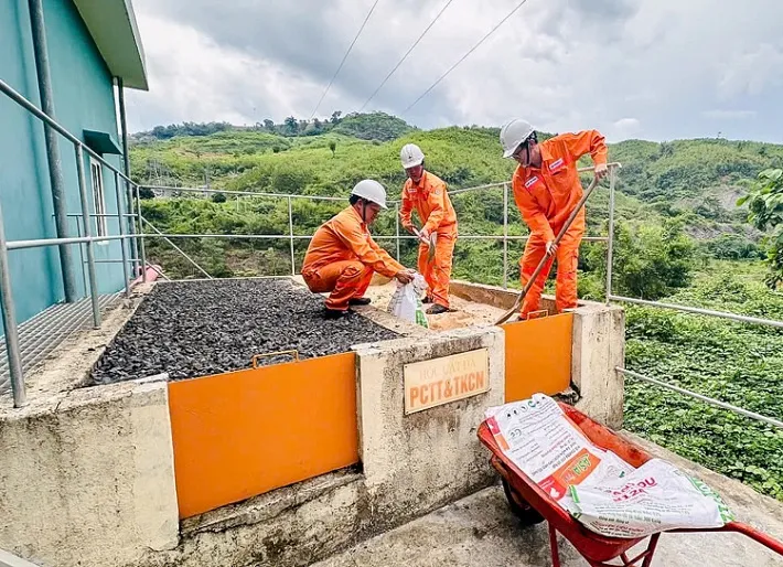 Để ứng phó với bão số 3 Wipha, EVNGENCO 1 yêu cầu tạm dừng các hoạt động chưa cần thiết, tổ chức trực ban 24/24h. 