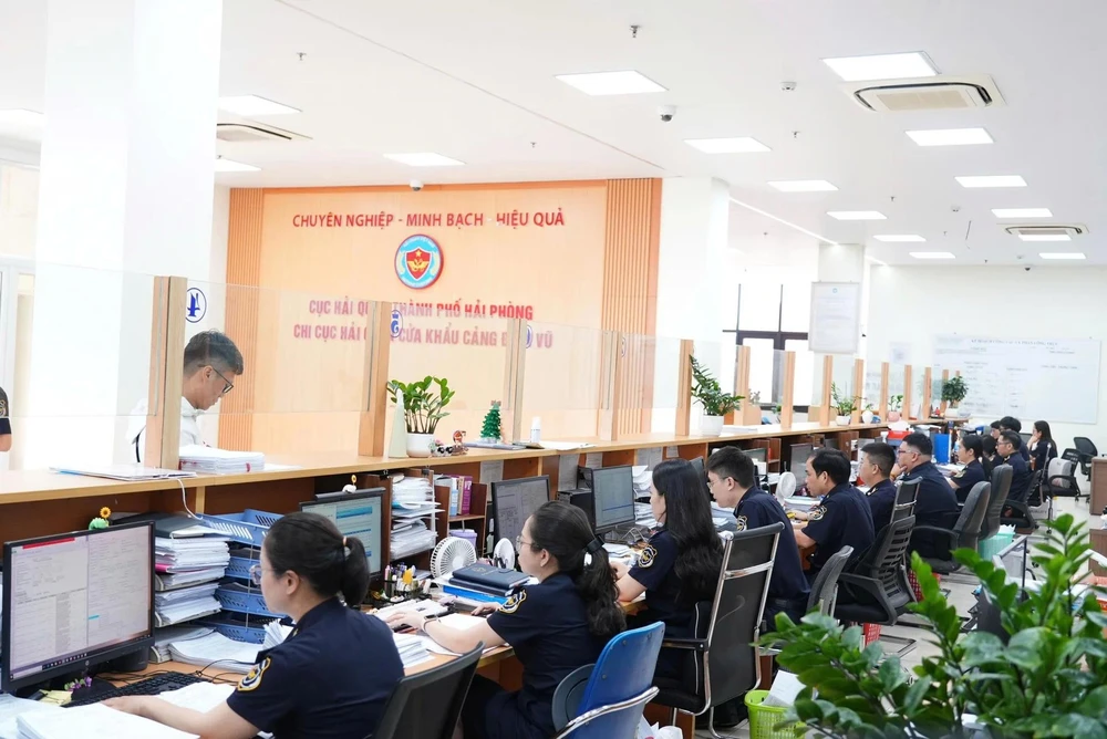 nghị định 167 hải quan .jpg