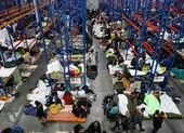 Tổng thống Belarus tố Lithuania vứt xác người tị nạn ở biên giới ảnh 2 Ba Lan cáo buộc Belarus đưa người di cư trở lại biên giới sau khi dẹp lều trại