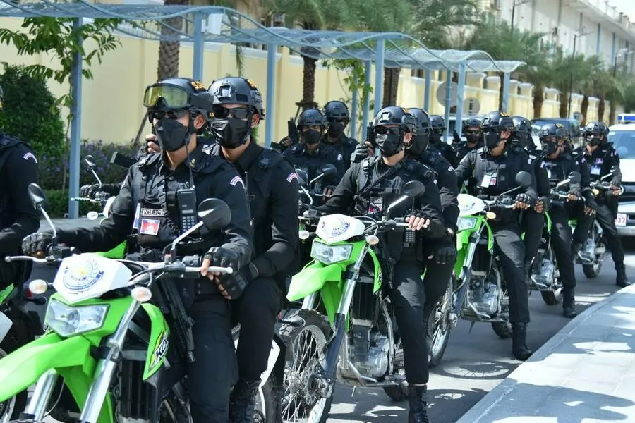 Lực lượng cảnh sát tham gia bảo vệ hội nghị cấp cao. Ảnh: KHMER TIMES Lực lượng cảnh sát tham gia bảo vệ hội nghị cấp cao. Ảnh: KHMER TIMES