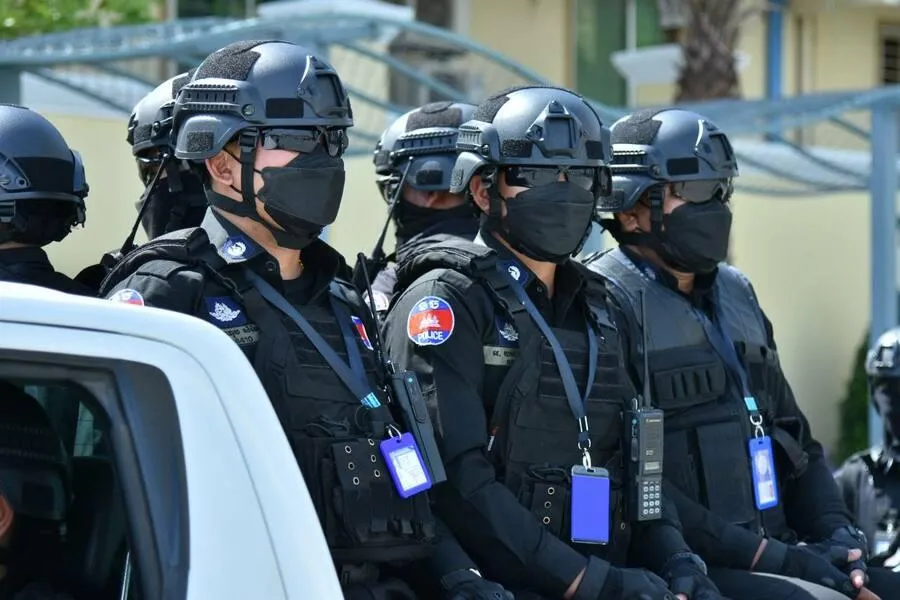 Tham gia bảo vệ các hội nghị cấp cao có lực lượng cảnh sát can thiệp đặc biệt. Ảnh: KHMER TIMES Tham gia bảo vệ các hội nghị cấp cao có lực lượng cảnh sát can thiệp đặc biệt. Ảnh: KHMER TIMES