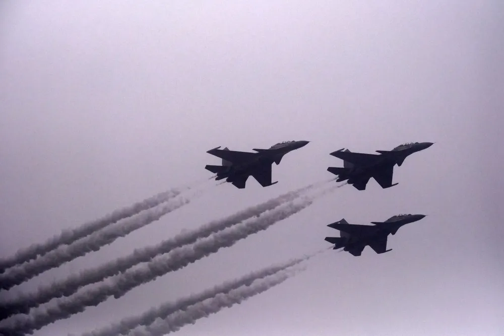 Chiến đấu cơ Su-30 MKi do Nga sản xuất của Không quân Ấn Độ tại New Delhi. Ảnh: BLOOMBERG