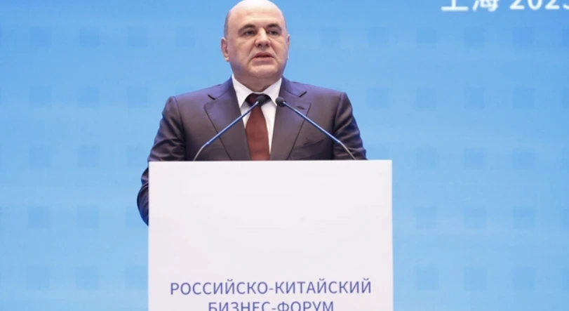 Thủ tướng Nga Mikhail Mishustin phát biểu tại Diễn đàn doanh nghiệp Nga - Trung vào ngày 23-5. Ảnh: The Russian Government