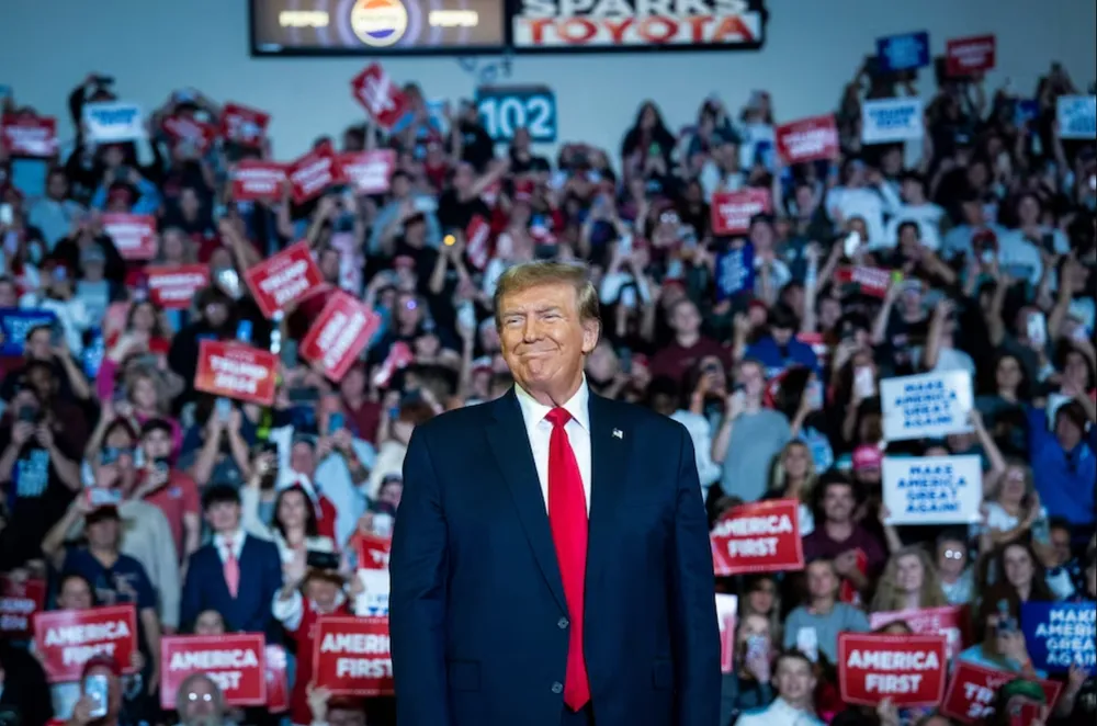 Cựu tổng thống Donald Trump tại một sự kiện tranh cử hôm 10-2 tại ĐH Coastal Carolina, bang South Carolina. Ảnh: THE WASHINGTON POST Trung Quốc được lợi nếu ông Trump đắc cử Tổng thống Mỹ 2024