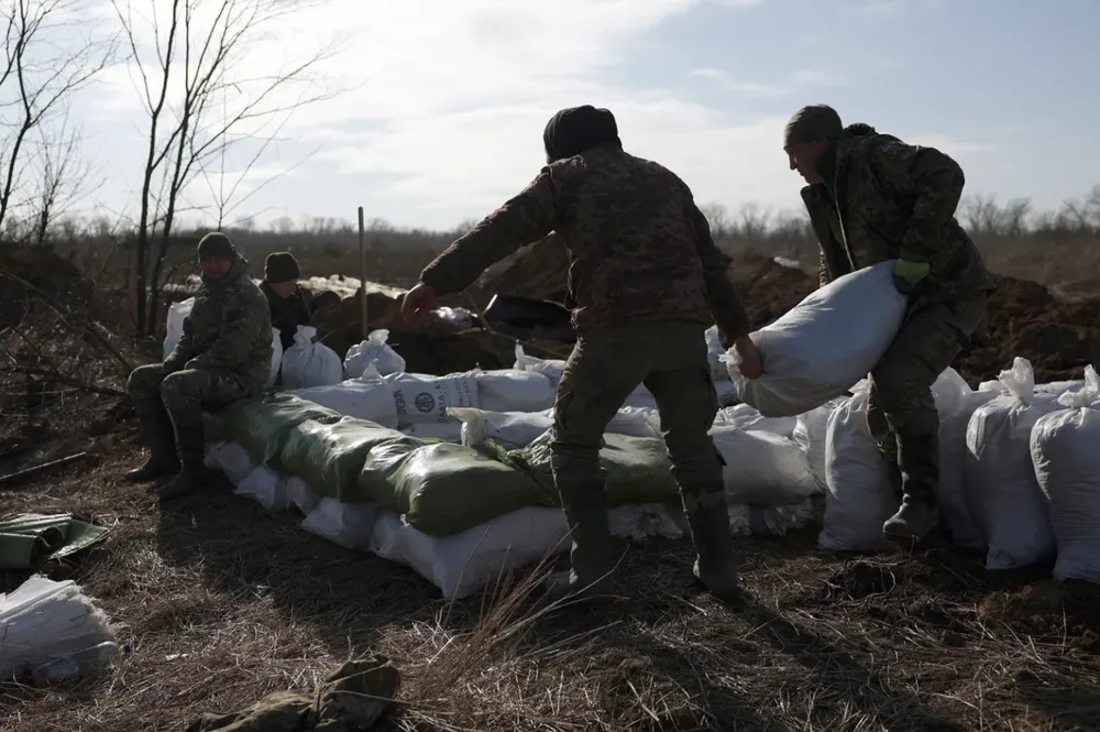 Chiến sự Nga-Ukraine 19-2: Nga nói Ukraine sẽ mở đợt phản công mới, Ukraine phá 3 sở chỉ huy Nga