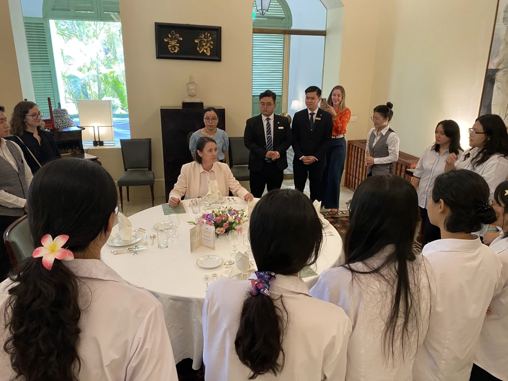 Tổng lãnh sự Pháp tại TPHCM Emmanuelle Pavillon-Grosser