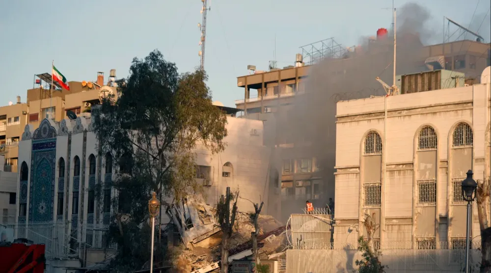 Vén màn bí mật Iran tuồn vũ khí vào Bờ Tây chống Israel