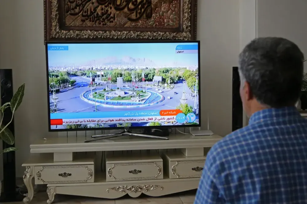 Truyền thông nhà nước Iran chiếu hình ảnh trực tiếp của TP Isfahan yên bình vào sáng 19-4, sau cuộc tấn công của Israel. Ảnh: GETTY IMAGES Giải mã đòn trả đũa của Israel vào Iran