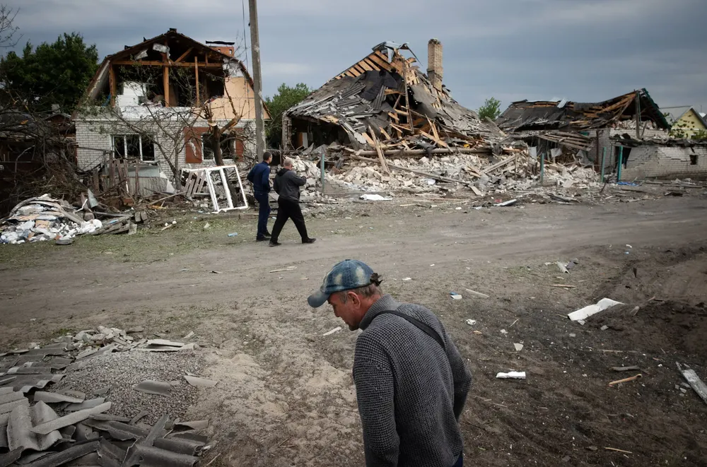 Một góc TP Lyman (tỉnh Donetsk) liên tục nằm dưới hỏa lực của Nga. Ảnh: THE NEW YORK TIMES Chiến sự Nga-Ukraine 14-6: Donetsk ‘rực lửa’, hơn 1.000 lính Ukraine thương vong