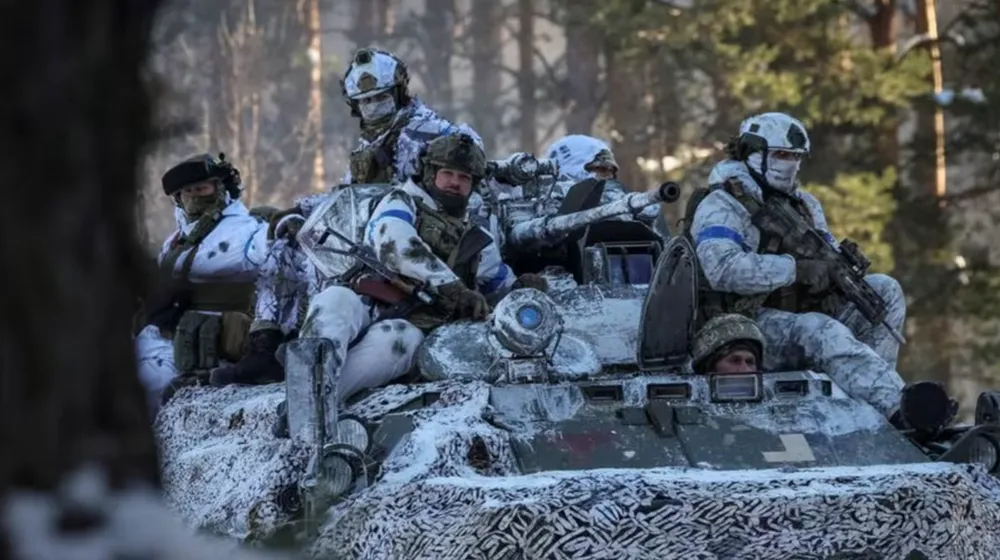 Moscow, Kiev tranh cãi việc Ukraine tăng quân ở biên giới với Belarus