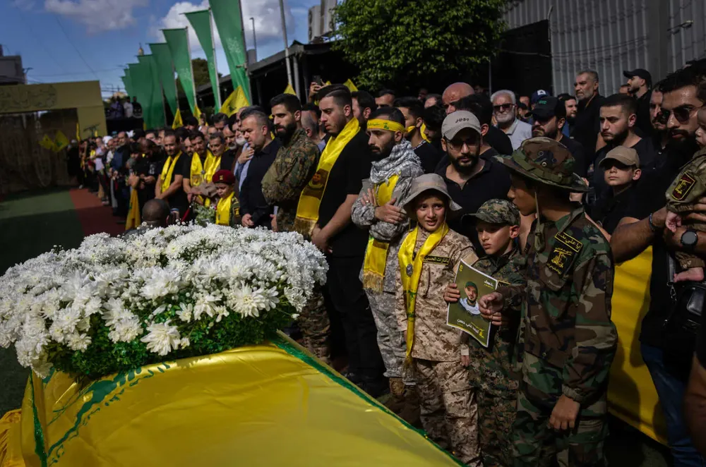điều tra sơ bộ về vụ nổ hàng loạt máy nhắn tin, bộ đàm Hezbollah