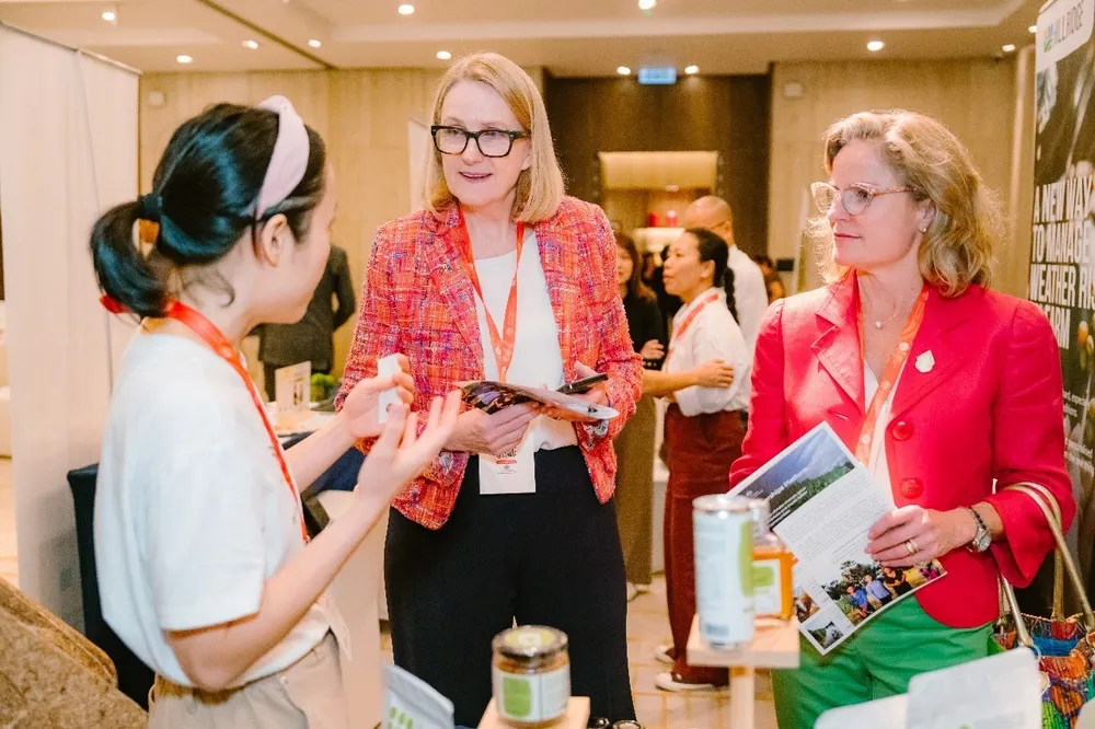 Tổng Lãnh sự Úc tại TP.HCM Sarah Hooper tham gia sự kiện Ngày hội Kết nối đầu tư về khí hậu