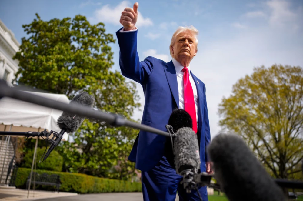 Kinh tế Mỹ suy thoái quý 1 năm 2025, ông Trump nói do ông Biden