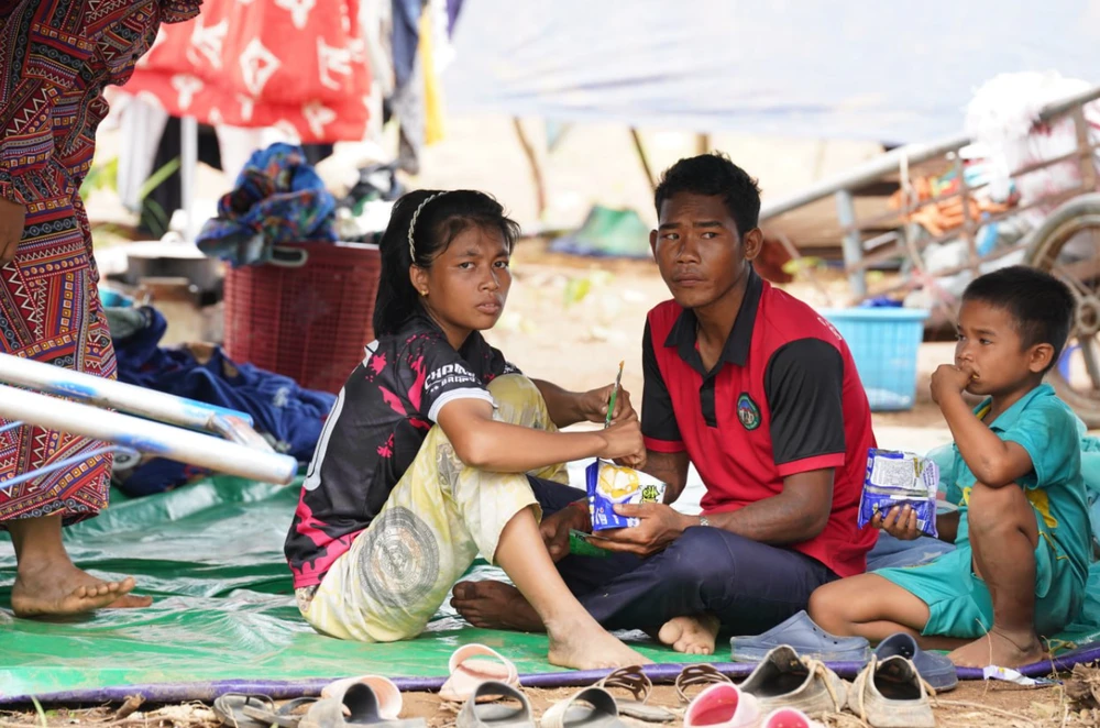Thái Lan triển khai tiêm kích, tàu chiến; Campuchia nói Bangkok gửi tối hậu thư buộc rút quân