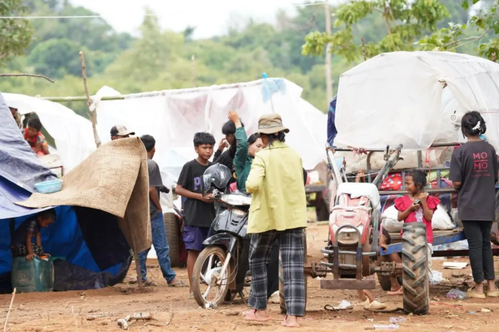 Thái Lan bác cáo buộc dùng vũ khí hóa học, nói Campuchia di chuyển tên lửa PHL-03
