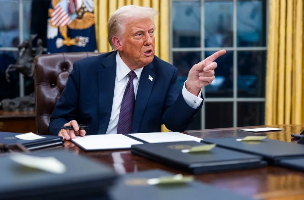 Tổng thống Trump hoãn áp thuế lên Trung Quốc thêm 90 ngày