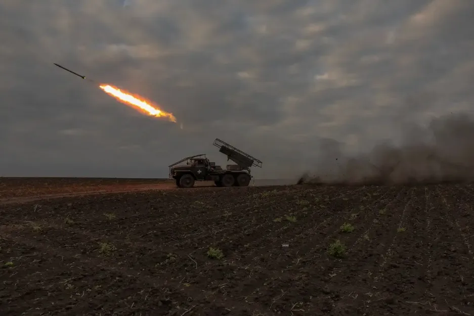 Chiến sự Nga-Ukraine 18-9: Ukraine tiết lộ số tiền 'khủng' chi cho chiến đấu; Nga đánh loạt tỉnh Ukraine