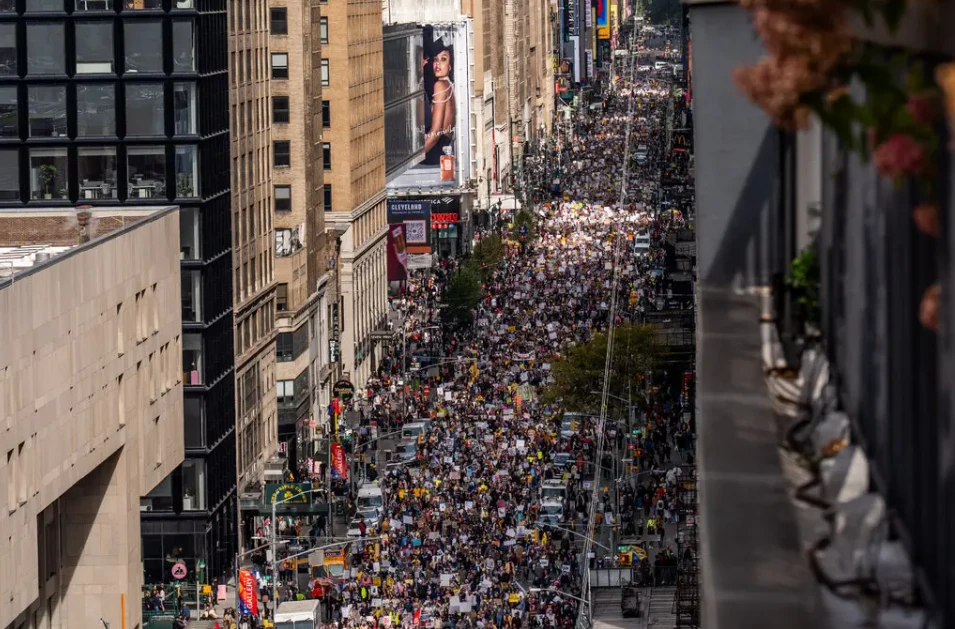 Hơn 2.600 cuộc biểu tình nổ ra trên khắp nước Mỹ