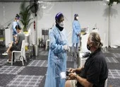 Ông Biden thúc giục tiêm vaccine, kêu gọi không hoảng loạn vì Omicron ảnh 2 Úc, Phillipines hoãn mở biên giới, Nhật cấm người nhập cảnh do biến thể Omicron
