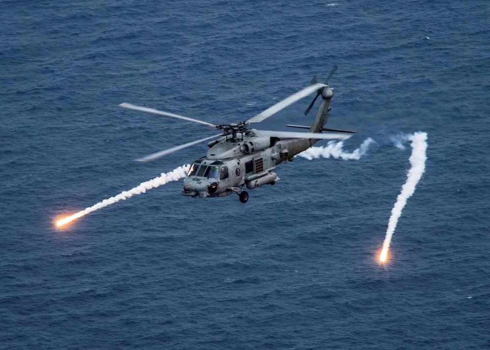 Trực thăng săn ngầm MH-60R của Mỹ. Ảnh: US NAVY