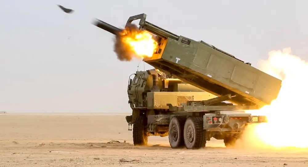 Hệ thống tên lửa pháo binh cơ động cao (HIMARS) của Mỹ. Ảnh: U.S. ARMY