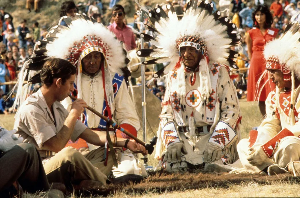 Thái tử Charles trong chuyến thăm Canada vào tháng 7-1977. Ảnh: CNN