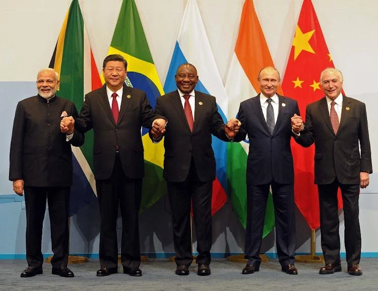 Lãnh đạo 5 nước thành viên nhóm BRICS. Ảnh: SUNDAY TIMES