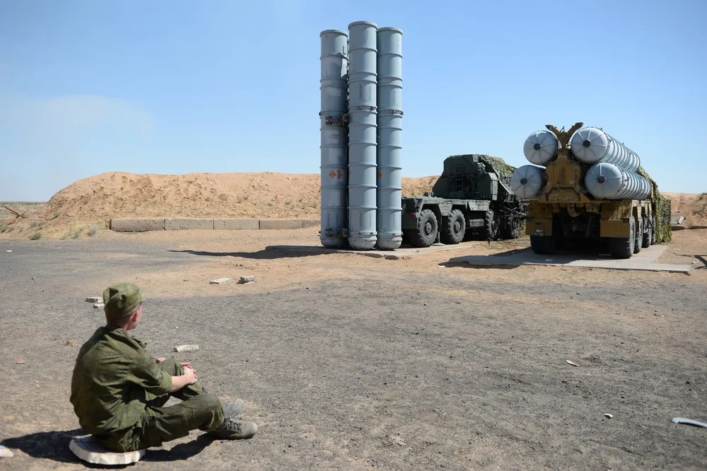 Hệ thống tên lửa đất đối không Patriot. Ảnh: SPUTNIK Hệ thống tên lửa đất đối không Patriot. Ảnh: SPUTNIK