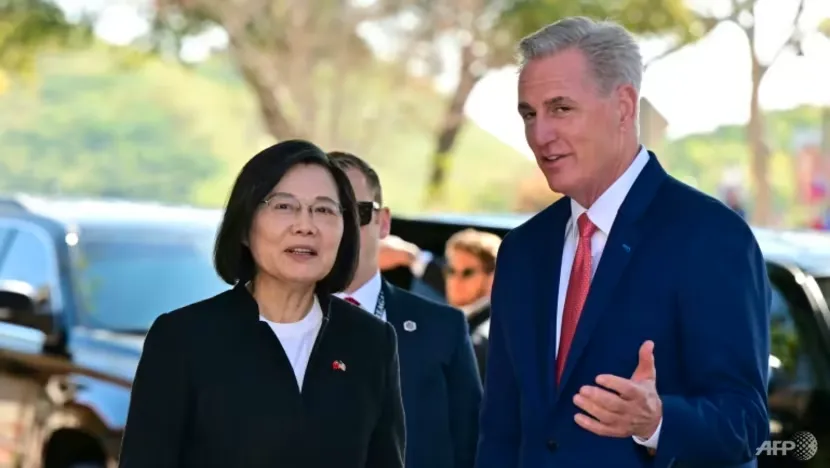 Lãnh đạo Đài Loan Thái Anh Văn (trái) đã gặp Chủ tịch Hạ viện Mỹ Kevin McCarthy vào ngày 5-4. Ảnh: AFP