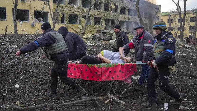 Ảnh nạn nhân sản phụ Mariupol đoạt giải Ảnh Báo chí Thế giới 2023. Ảnh: AP Ảnh nạn nhân sản phụ Mariupol đoạt giải Ảnh Báo chí Thế giới 2023. Ảnh: AP