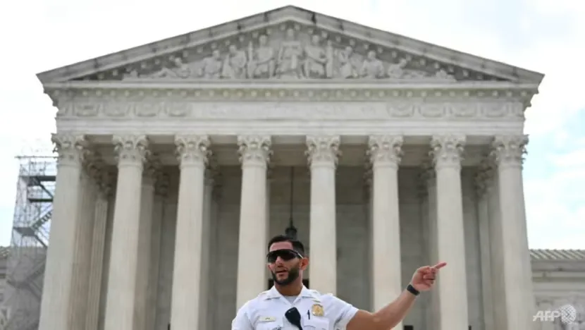 Toà án Tối cao Mỹ cấm coi chủng tộc là yếu tố quyết định trong tuyển sinh đại học. Ảnh: AFP