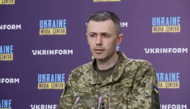 Phát ngôn viên Lực lượng Biên phòng Nhà nước Ukraine - ông Andrii Demchenko. Ảnh: UKRINFORM Phát ngôn viên Lực lượng Biên phòng Nhà nước Ukraine - ông Andrii Demchenko. Ảnh: UKRINFORM