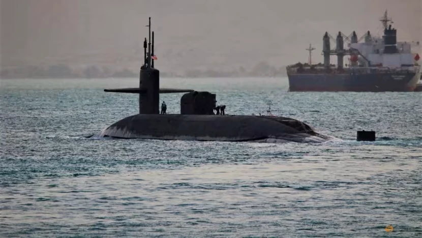Tàu ngầm mang tên lửa dẫn đường USS Florida của Hải quân Mỹ trên đường đến Trung Đông hồi tháng 4. Ảnh: REUTERS a.png