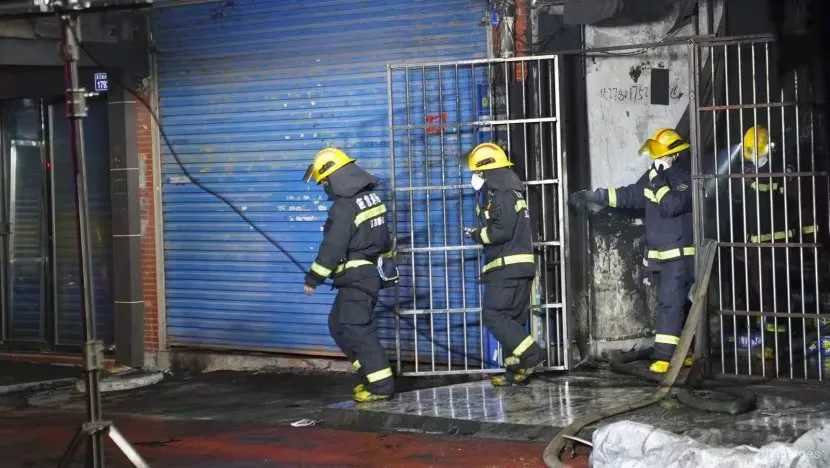 Cháy tòa nhà ở Trung Quốc: Người chết tăng lên 39, ông Tập ra chỉ đạo quan trọng