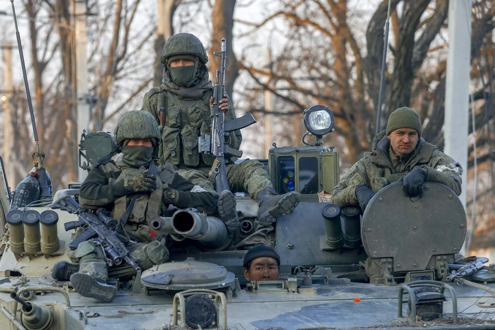 Các binh sĩ Nga đang hoạt động trên chiến trường Donetsk. Ảnh: GETTY IMAGES Nga