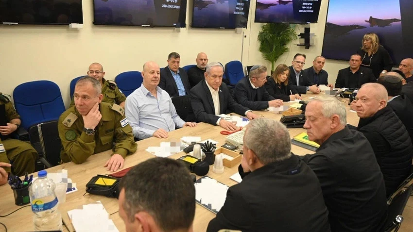 Các thành viên trong nội các chiến tranh của Israel nhóm họp hôm 14-4. Ảnh: VĂN PHÒNG BÁO CHÍ CHÍNH PHỦ ISRAEL ISRAEL, IRAN.jpg